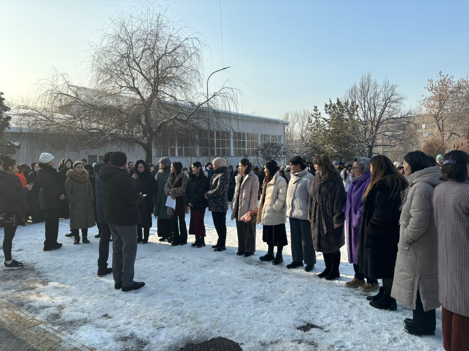 Сегодня в 10:00 и в 14:20 были проведены сейсмотренировки.